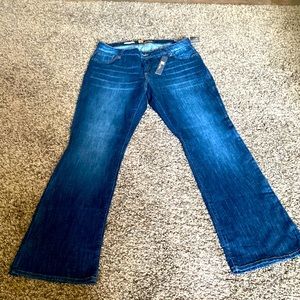 Nicole/ KUT High rise bootcut.  Size 14w.  New with tags.